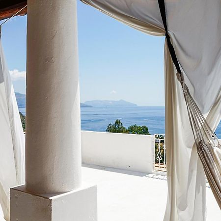 Salina Castel Vinci Villa Rinella Exteriör bild