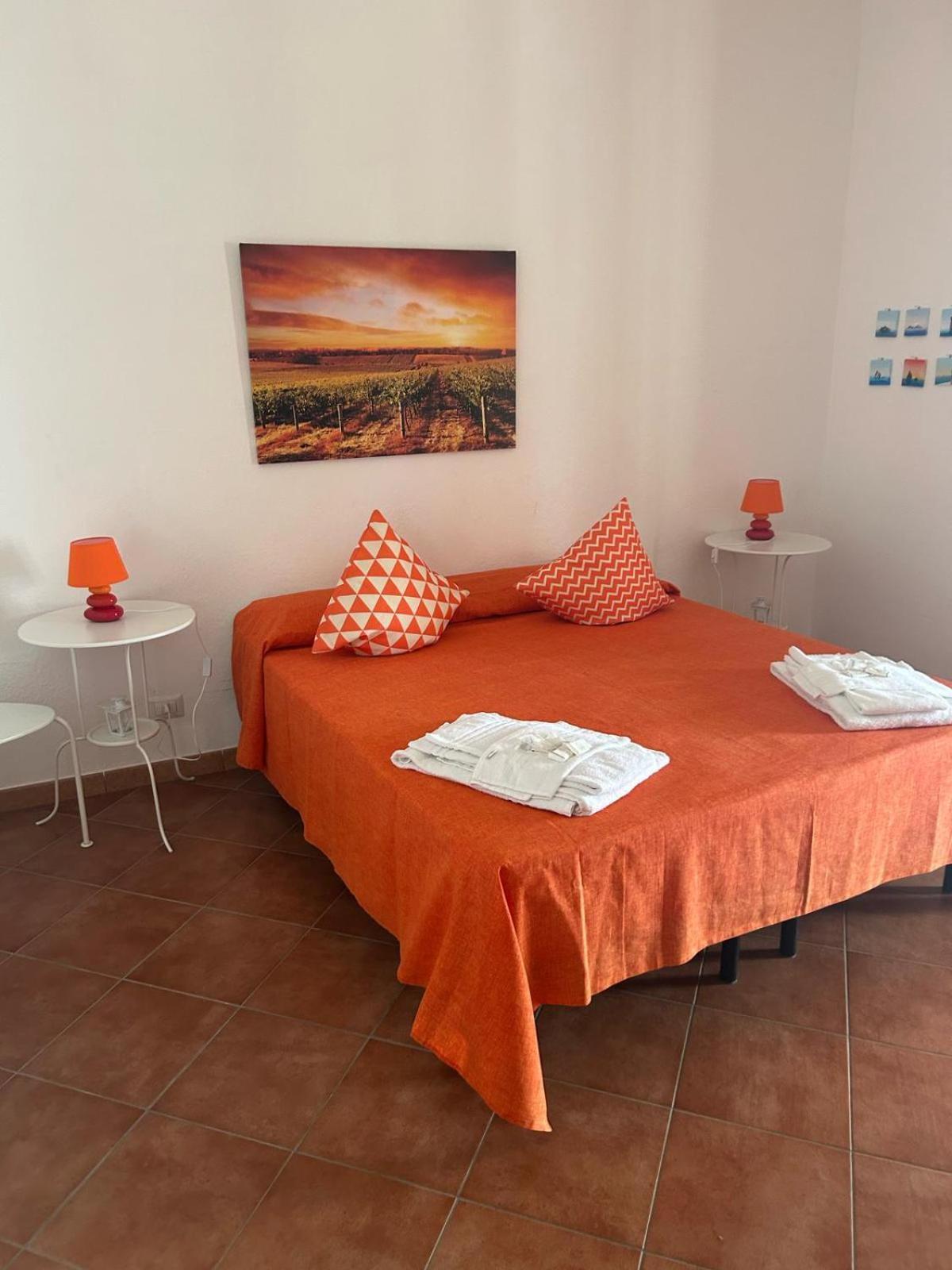 Salina Castel Vinci Villa Rinella Rum bild