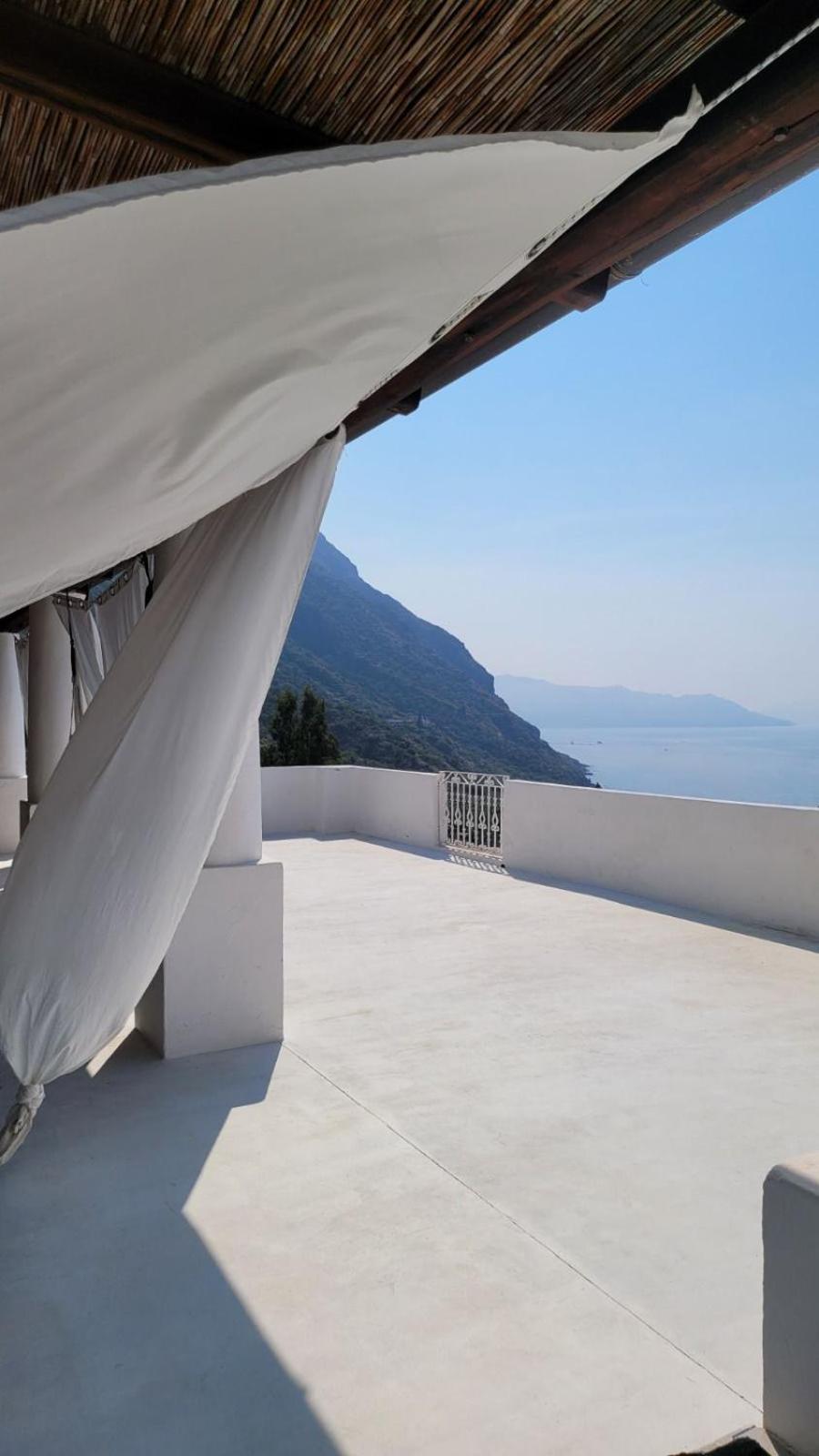 Salina Castel Vinci Villa Rinella Exteriör bild